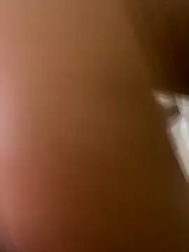 Snapshot of Malusafadinha00 chatting on 10/18/25, 08:37 Malusafadinha00 online show from 10/18/25, 08:37