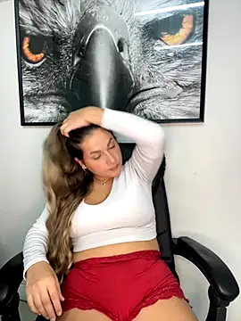 Snapshot of solmartins chatting on 11/12/25, 11:25 solmartins online show from 11/12/25, 11:25