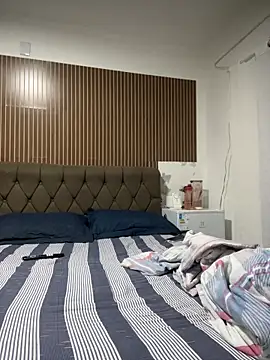 Snapshot of solmartins chatting on 01/06/26, 02:48 solmartins online show from 01/06/26, 02:48