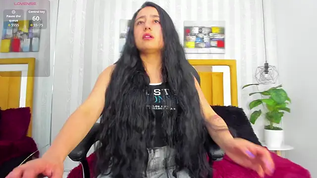 Samanta Fischer online show from 12/18/25, 11:27