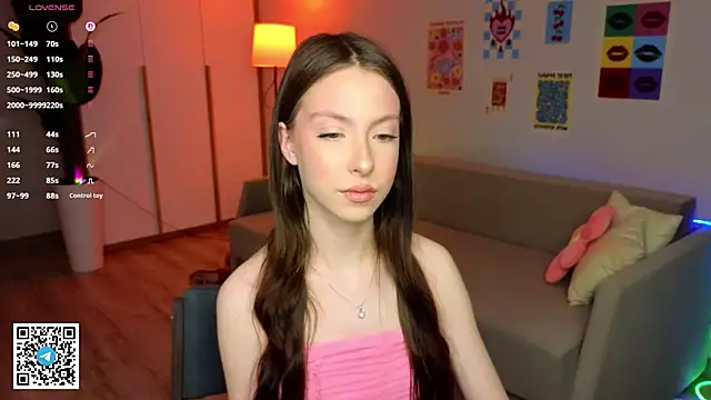 Snapshot of Yasmin_Kass chatting on 02/25/26, 06:34 Yasmin Kass online show from 02/25/26, 06:34