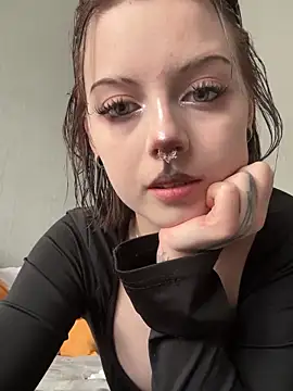 Snapshot of AnmiXHot chatting on 10/20/25, 07:53 AnmiXHot online show from 10/20/25, 07:53