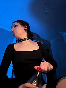 Snapshot of AnmiXHot chatting on 11/03/25, 07:15 AnmiXHot online show from 11/03/25, 07:15