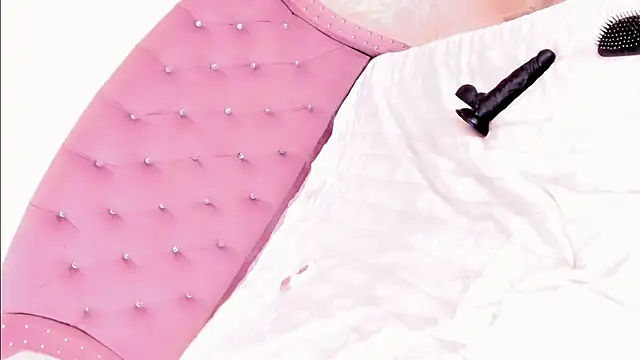 naughty sweet girls sexts online show from 11/01/25, 05:59