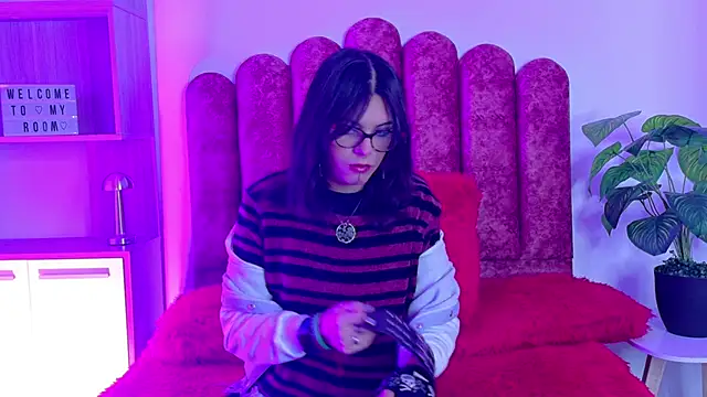 Lullaby Charade online show from 11/19/25, 11:54