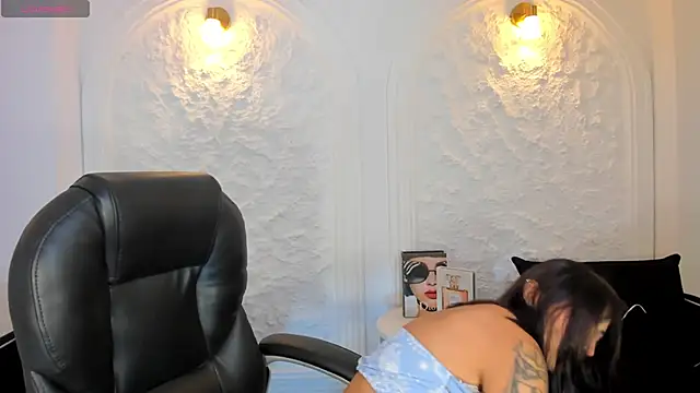 CelesteMoonX online show from 02/09/26, 05:00