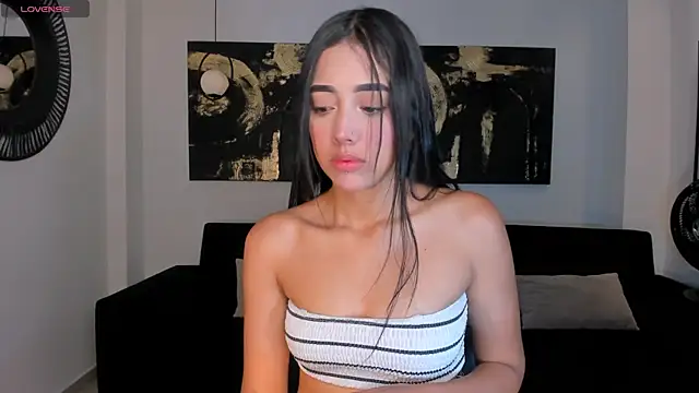 ScarlettBlaze  online show from 12/05/25, 12:03