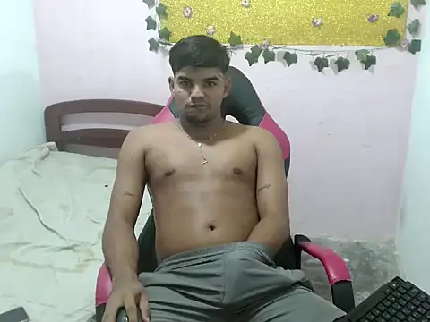Charly 22cm online show from 10/18/25, 03:53