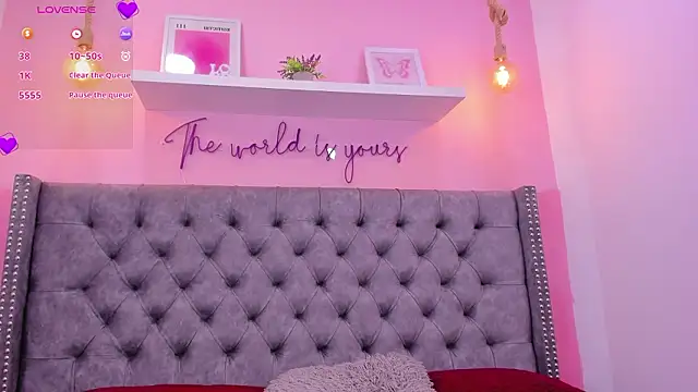 Sophiia 77 online show from 03/02/26, 08:26