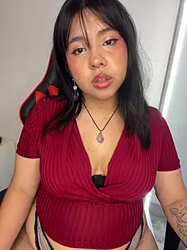 Snapshot of _Bella_7 chatting on 11/25/25, 03:06 Bella 7 online show from 11/25/25, 03:06