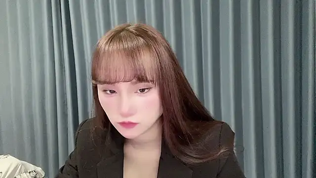 Momo-999 online show from 10/18/25, 03:24