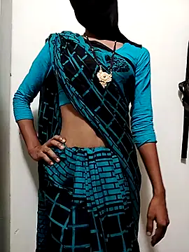 Snapshot of Ratri-Biswas chatting on 10/20/25, 05:24 Ratri-Biswas online show from 10/20/25, 05:24