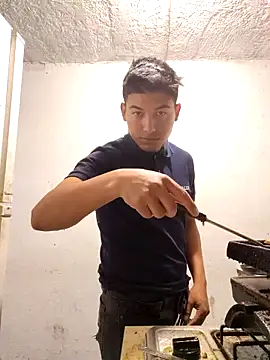 Carlosvelaz561162 online show from 11/04/25, 04:00