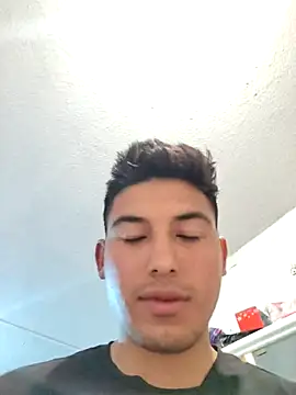 Carlosvelaz561162 online show from 03/04/26, 08:20