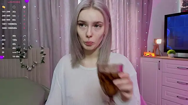 Sunshine agata online show from 03/17/26, 04:39