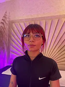 Emma duff online show from 03/22/26, 12:52