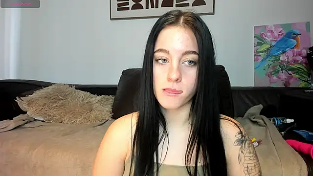 LexiSinnn online show from 12/17/25, 09:04