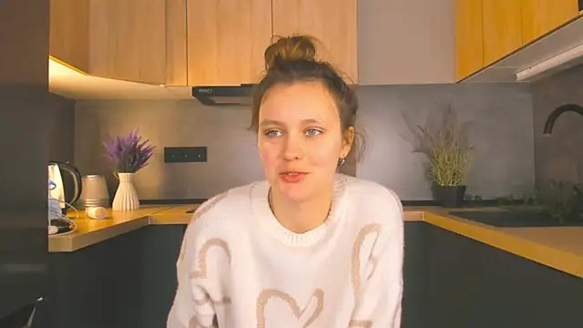 FoxFever online show from 12/03/25, 06:32