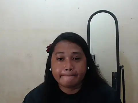 Snapshot of Sophialovecum_29 chatting on 11/28/25, 03:20 Sophialovecum 29 online show from 11/28/25, 03:20