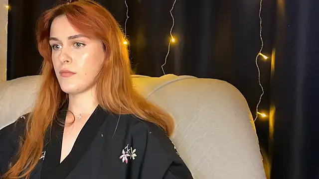 Snapshot of Veksal1a chatting on 11/08/25, 01:33 Veksal1a online show from 11/08/25, 01:33