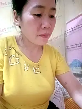 tabby-cat11 online show from 10/16/25, 01:45