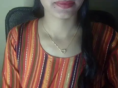 Snapshot of Shezi_N chatting on 02/14/26, 02:47 Shezi N online show from 02/14/26, 02:47