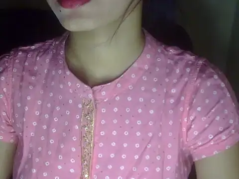 Snapshot of Shezi_N chatting on 03/03/26, 02:23 Shezi N online show from 03/03/26, 02:23