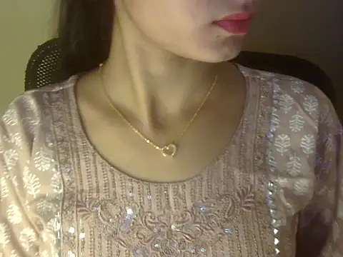 Snapshot of Shezi_N chatting on 03/04/26, 10:21 Shezi N online show from 03/04/26, 10:21