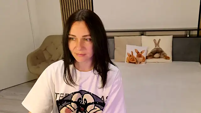 Snapshot of DitaNoir chatting on 06/02/26, 06:26 DitaNoir online show from 06/02/26, 06:26