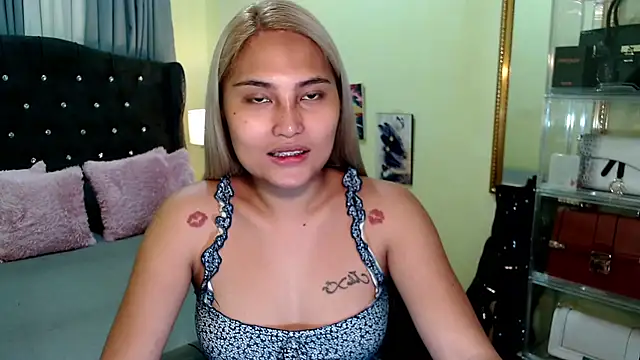 Sammyloove online show from 06/25/26, 06:01