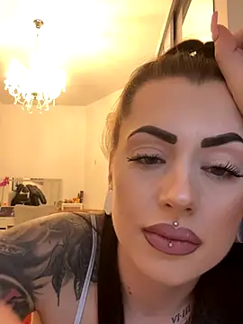 Barbie 1312 online show from 11/03/25, 03:13