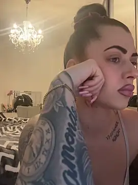 Barbie 1312 online show from 11/08/25, 01:44