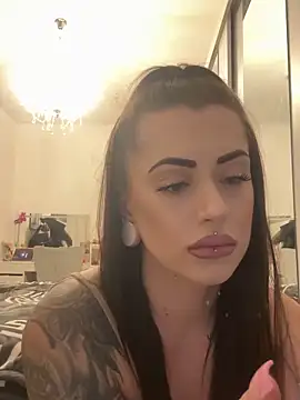 Barbie 1312 online show from 11/17/25, 03:18