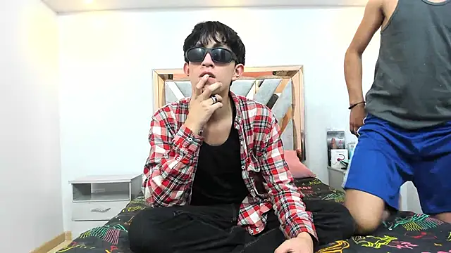 hoot booys  online show from 11/13/25, 08:08