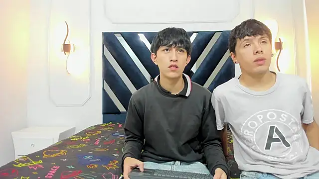 hoot booys  online show from 11/20/25, 07:57