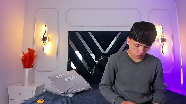 hoot booys  online show from 02/26/26, 08:19