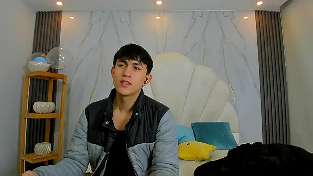 hoot booys  online show from 03/11/26, 04:07