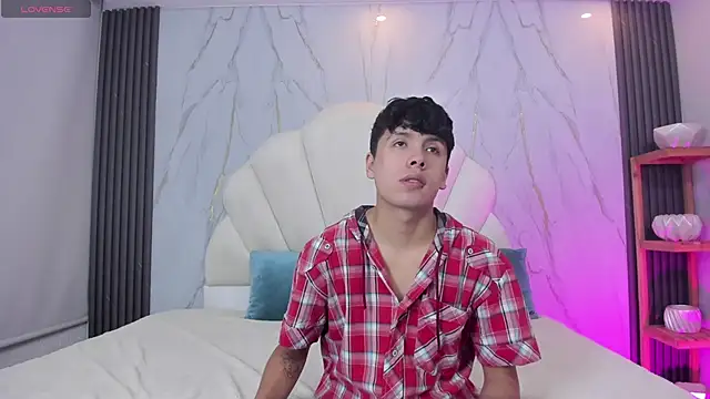 hoot booys  online show from 03/20/26, 08:57