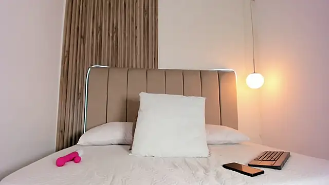 EvaaSinclair online show from 03/14/26, 08:14