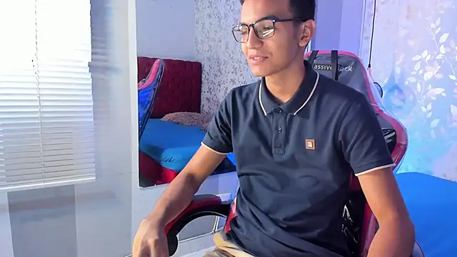 velkanX online show from 10/29/25, 09:49