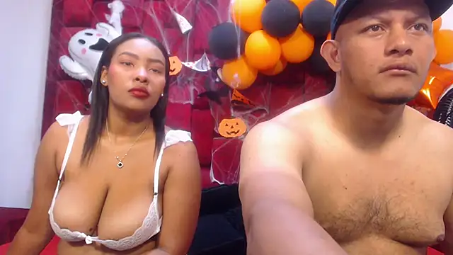 Snapshot of Karolay_Rick chatting on 10/23/25, 04:45 Karolay Rick online show from 10/23/25, 04:45