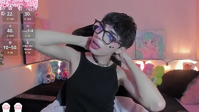 Strawberry Kitty  online show from 02/14/26, 04:09