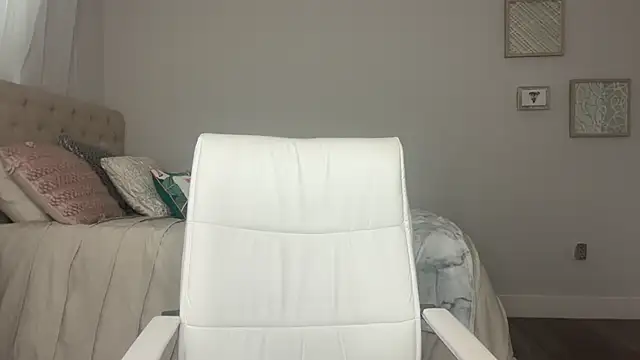 Amberjayxox0 online show from 12/03/25, 11:25