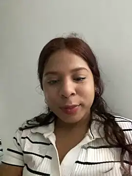 Snapshot of sweety-marcela chatting on 10/17/25, 02:26 sweety-marcela online show from 10/17/25, 02:26