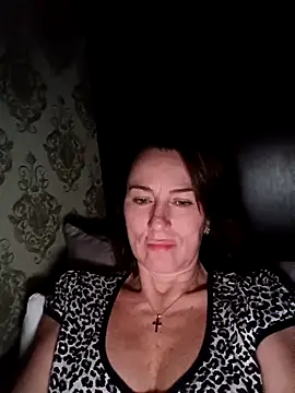 Luna 7777 online show from 04/18/26, 08:42