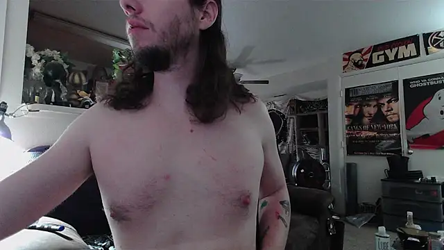 Snapshot of biggerisbetter12 chatting on 02/27/26, 10:54 biggerisbetter12 online show from 02/27/26, 10:54