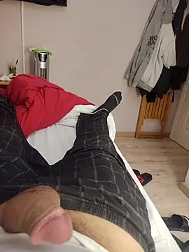 parejitafenix69 online show from 11/18/25, 02:39