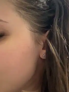 BiancaAva online show from 02/11/26, 07:30