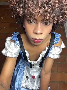 Juliethaaa 1 online show from 10/19/25, 04:35