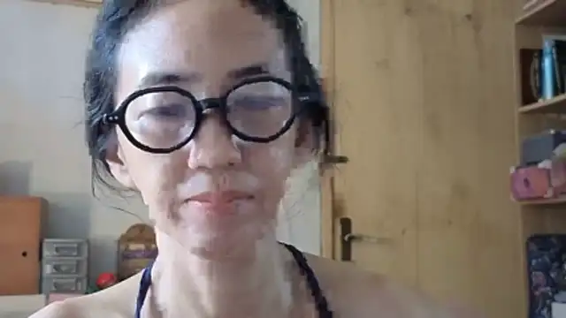Snapshot of princessD077 chatting on 05/02/26, 06:18 princessD077 online show from 05/02/26, 06:18